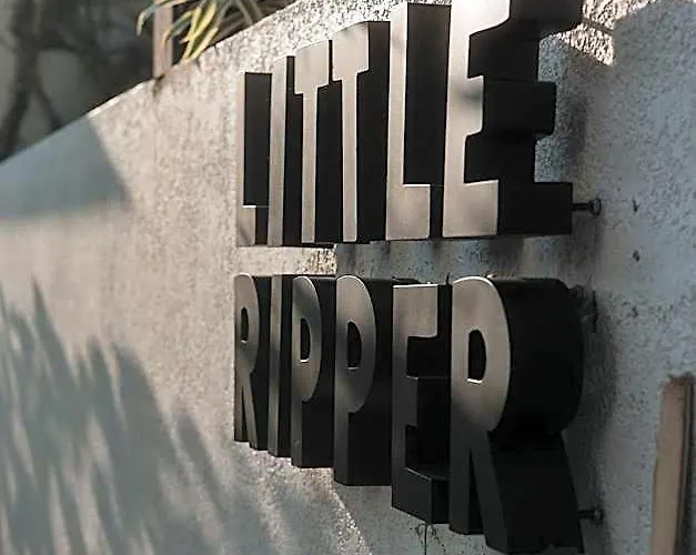 New Little Ripper Boutique 3*